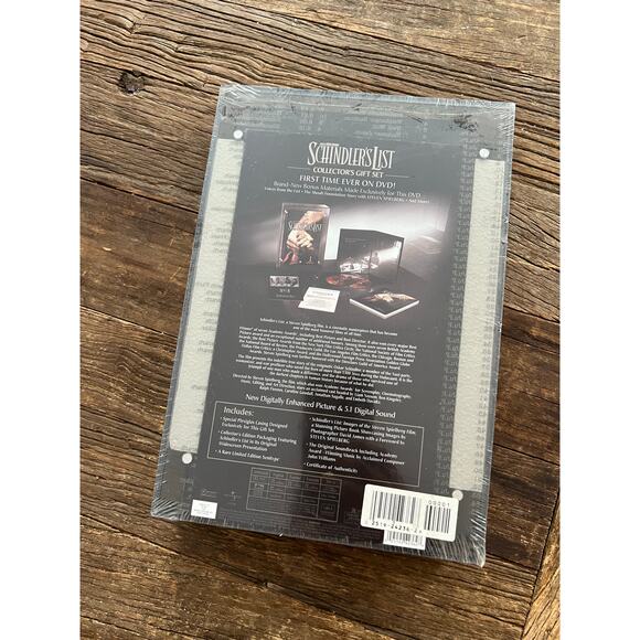 NEW Schindler's List Limited Edition Collectors DVD in Plexiglass Case JL - Picture 5 of 9